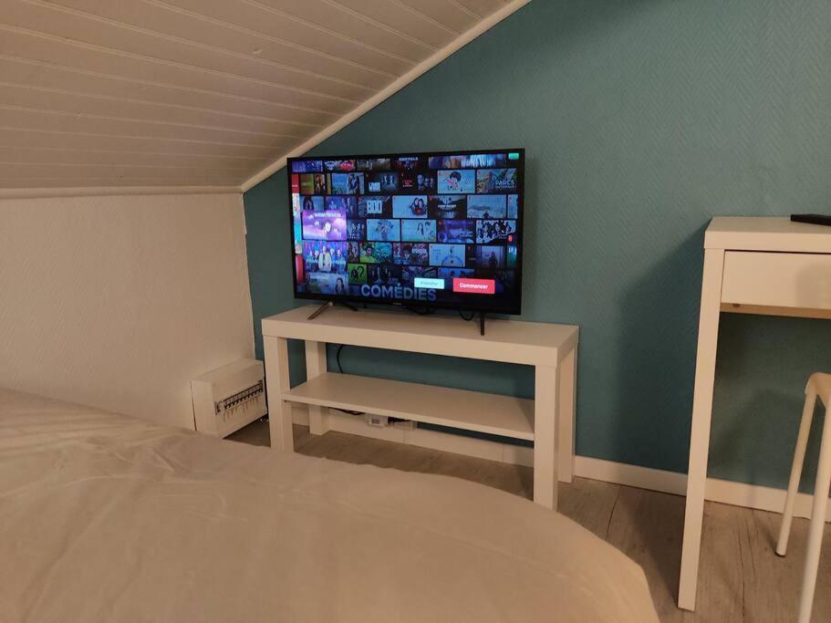 Studette Remoise Apartment Reims Luaran gambar
